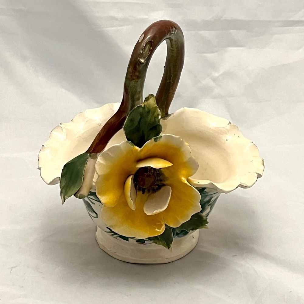Capodimonte Small Floral Composition Flower Basket Centerpiece Italy VTG